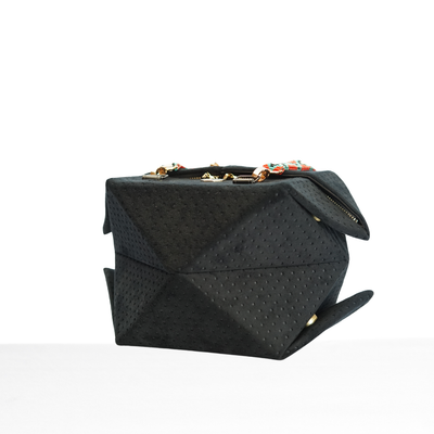 HARU – Textil Solid Black