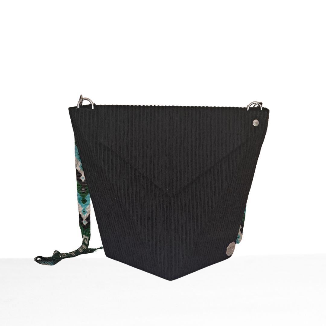 NAGAREBOSHI – Solid Black