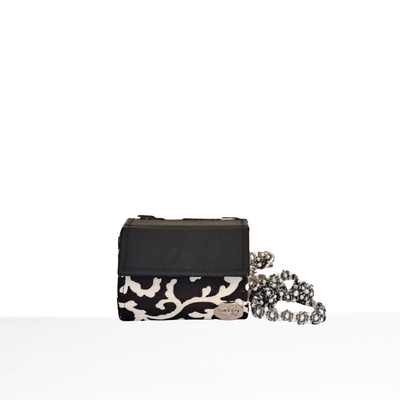 SISU – Black and White Print