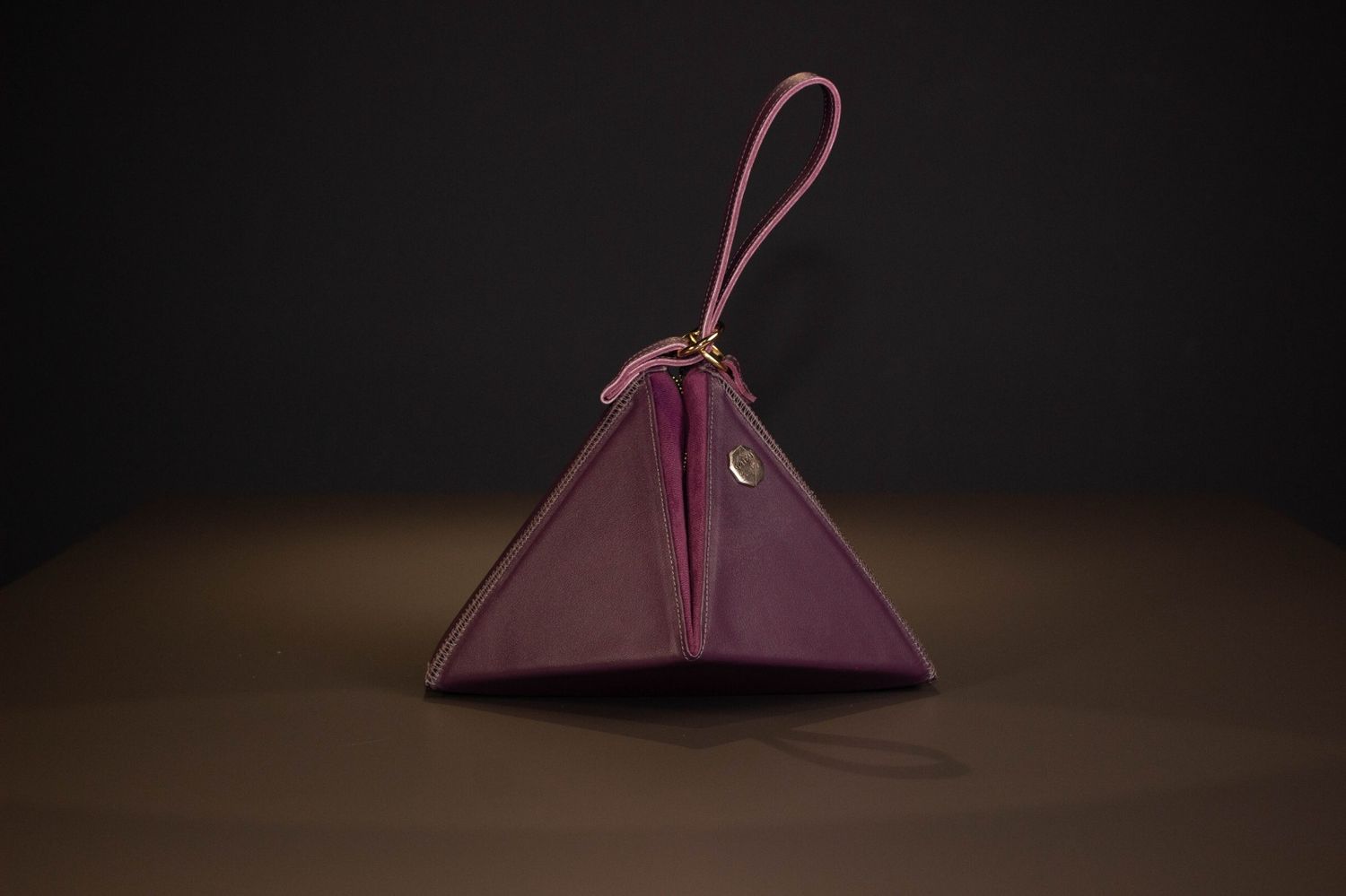 QUASAR -  PURPLE LEATHER 