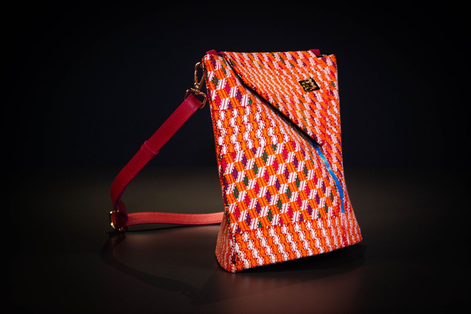 NAGAREBOSHI - ORANGE HUIPIL (unique piece)
