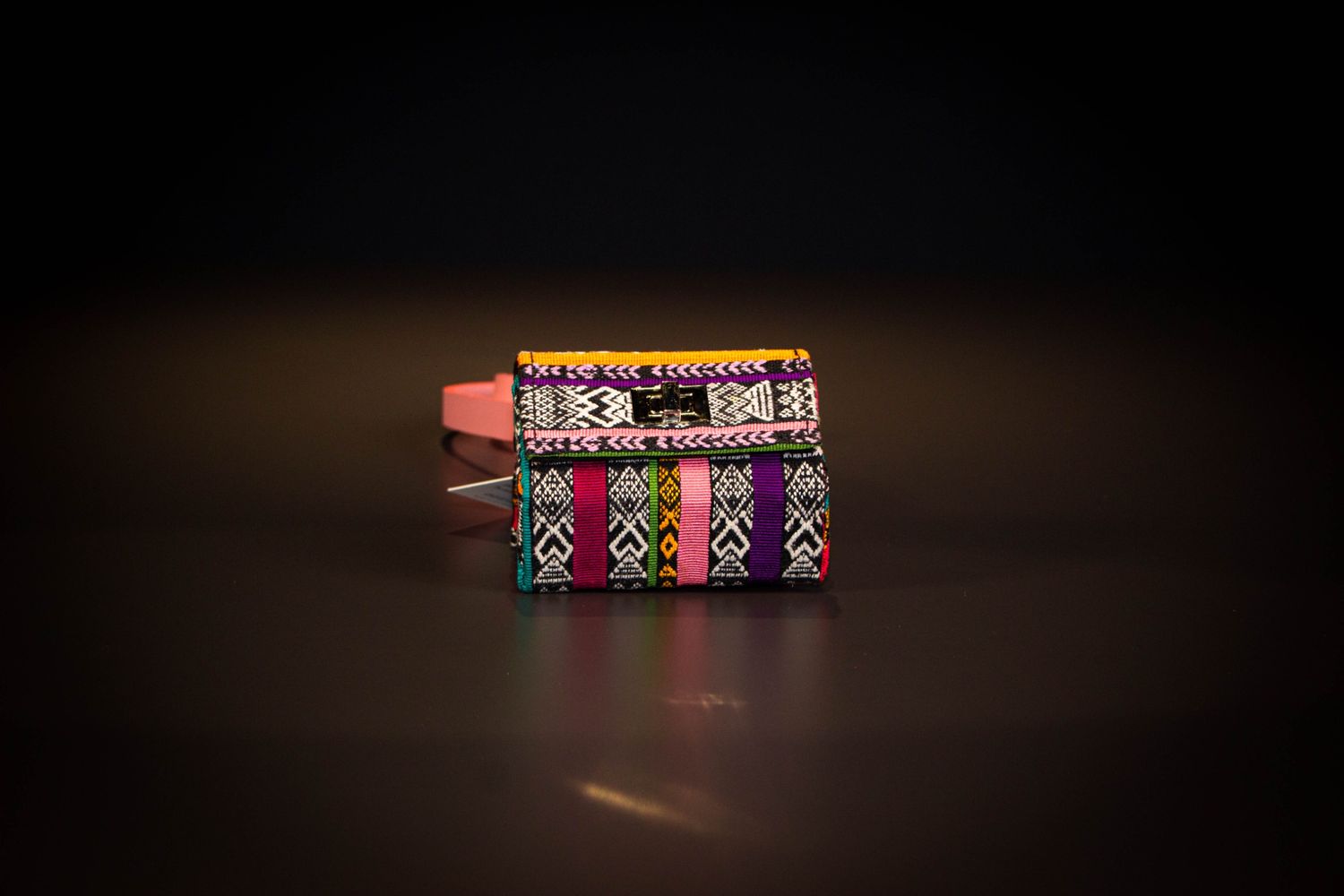 SISU - PINK HUIPIL