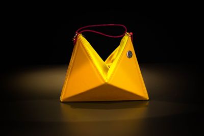 QUASAR - CUERO MOSTAZA