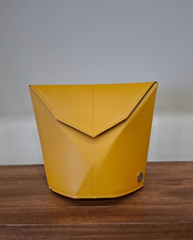 NAGAREBOSHI MUSTARD LEATHER