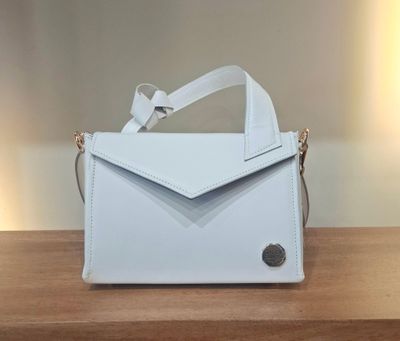 HIKARU WHITE LEATHER