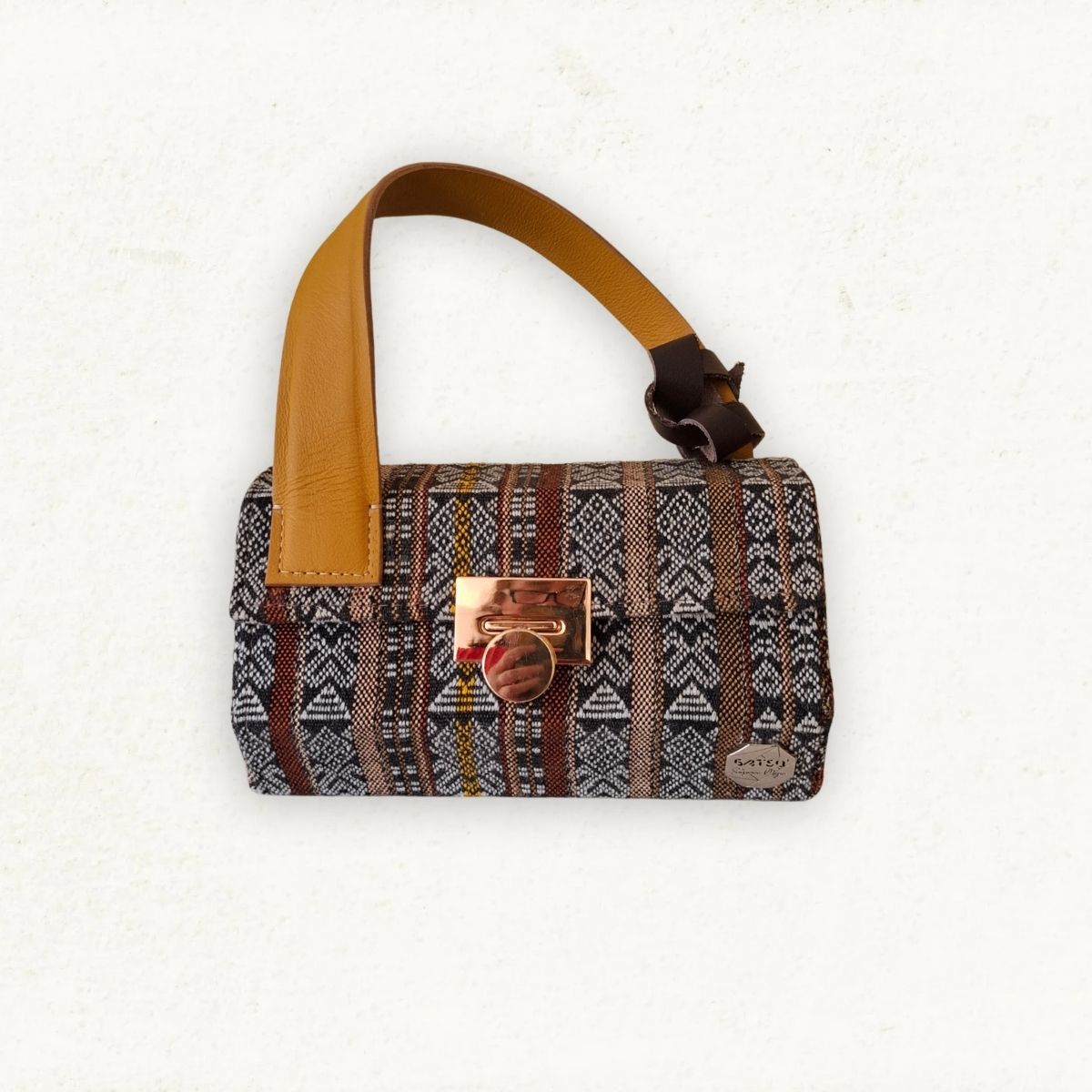 SHIBUMI - CORTE PATZICIA CHIMALTENANGO