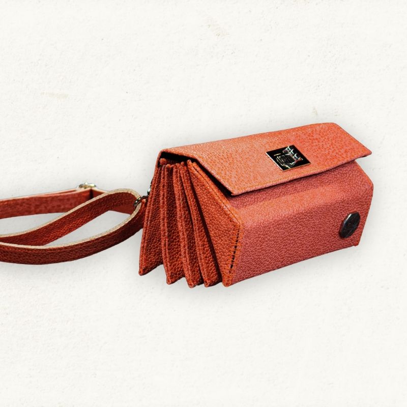 HANAMI - CUERO CORAL CON TEXTURA