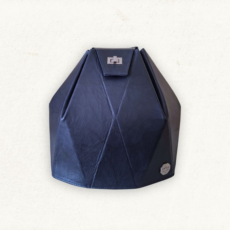 KOKORO BACKPACK - CUERO AZUL