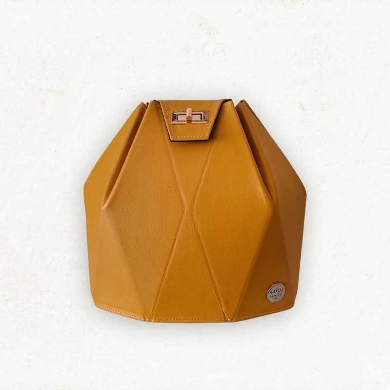 KOKORO BACKPACK CUERO MOSTAZA