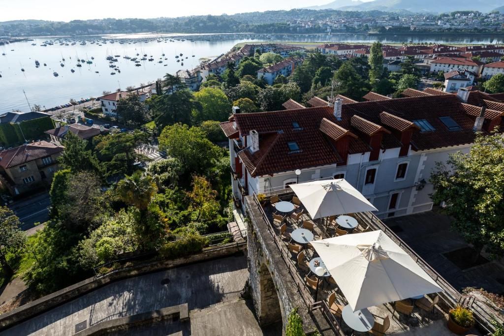 ESPAGNE - PAYS BASQUE - PARADOR DE HONDARRIBIA  ****