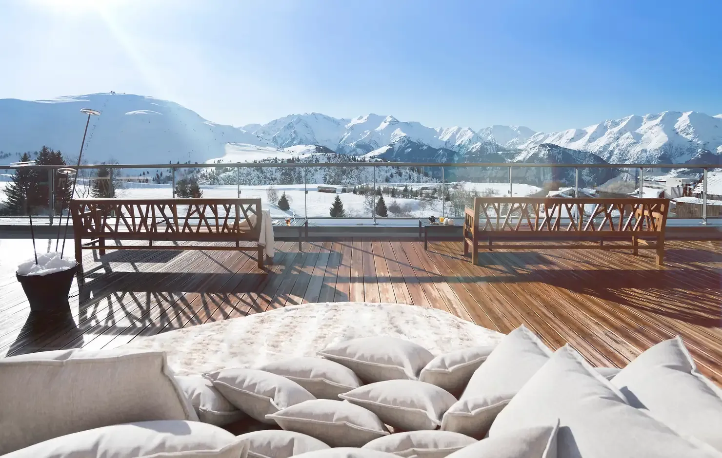 FRANCE - VACANCES DE SKI AU CLUB MED ALPE D&#39;HUEZ