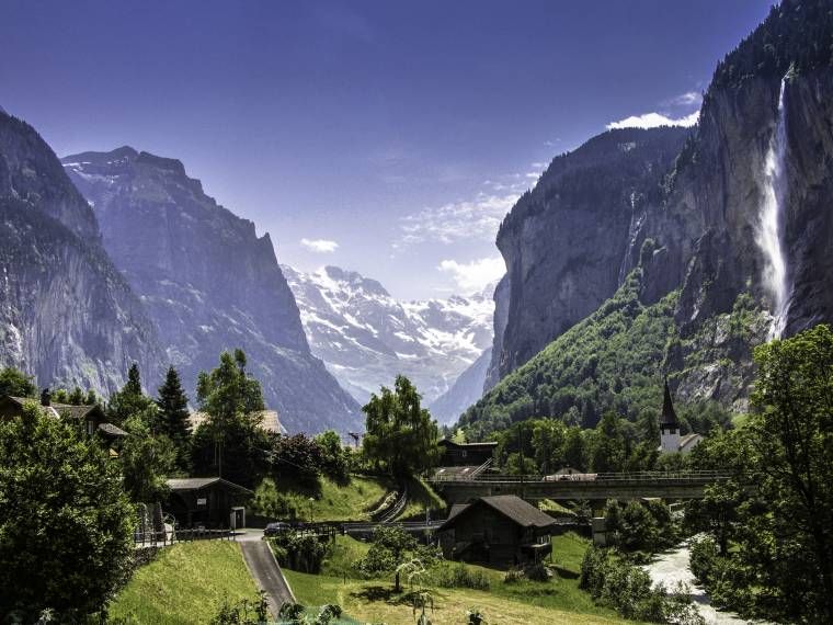 SUISSE - JUNGFRAU, ENTRE LACS ET SOMMETS SUISSES  - 5 JOURS