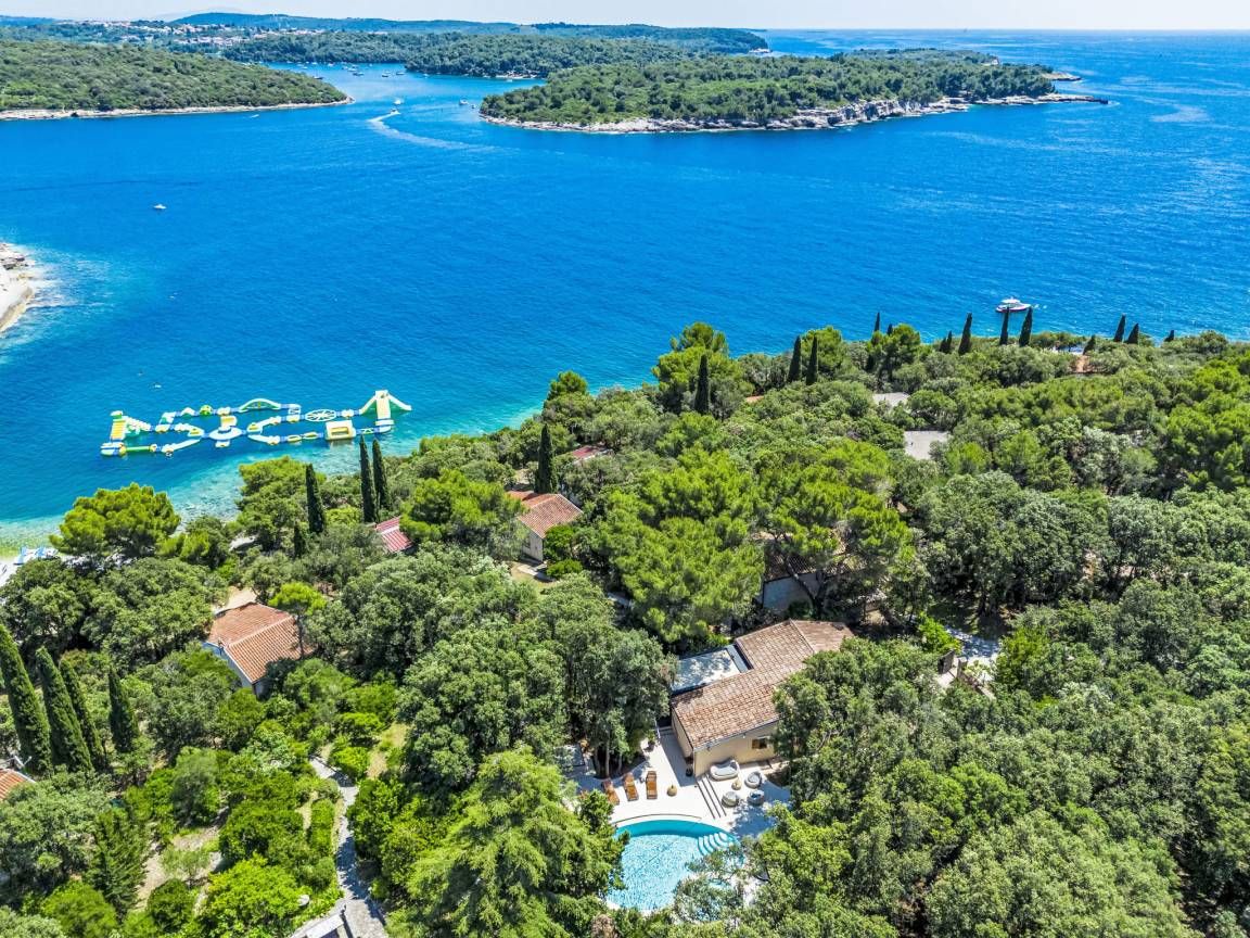 CROATIE - ISTRIE - MAISON DE VACANCES VERUDELA