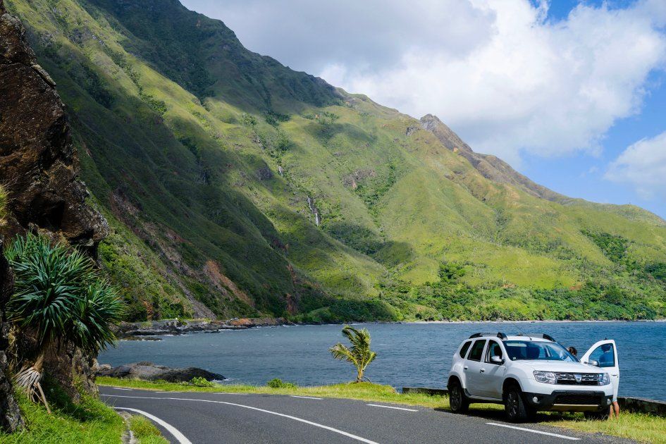 NOUVELLE - CALEDONIE - DECOUVERTE DE LA NOUVELLE -CALEDONIE EN VOITURE DE LOCATION  - 10 JOURS