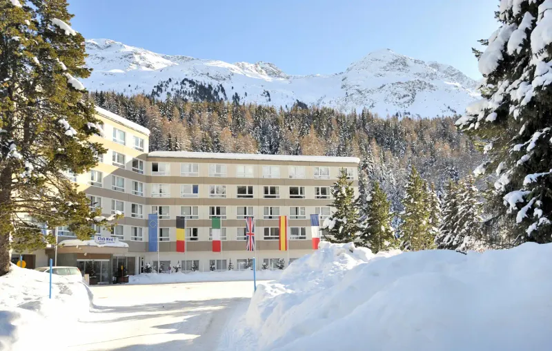 SUISSE - VACANCES DE SKI AU CLUB MED SAINT MORITZ ROI SOLEIL