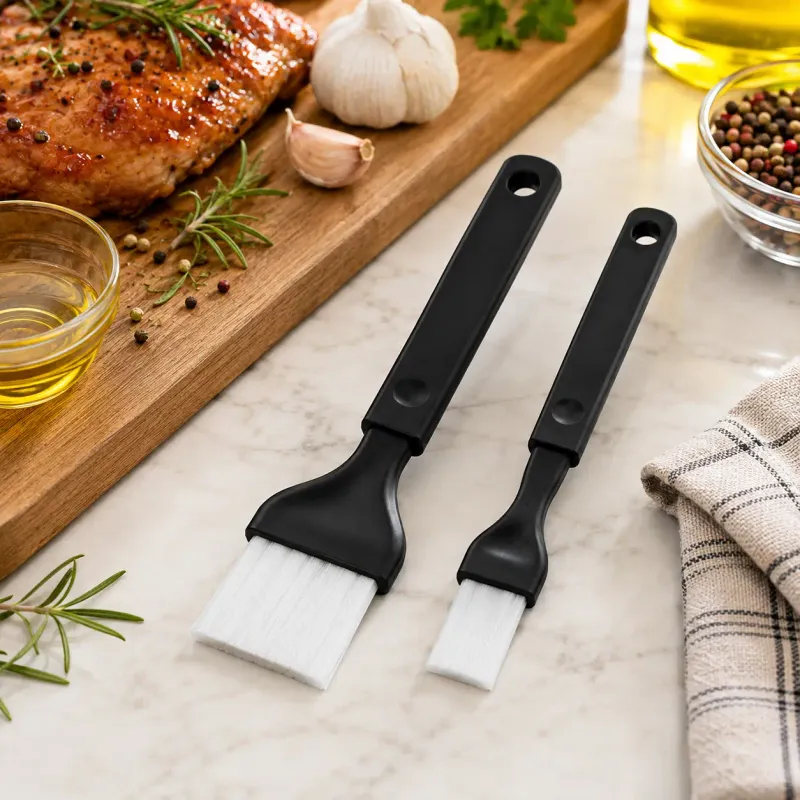 BENE CASA 2-Piece Basting and Pastry Brush Set, 8.5-Inch and 7.5-Inch Brushes with Nylon Bristles, Black  BC-56732