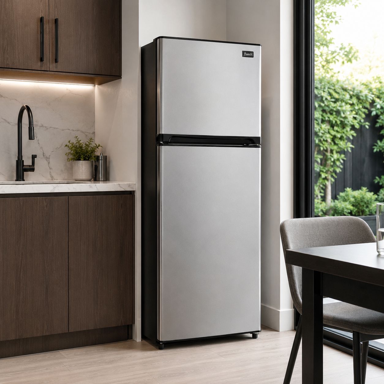 Avanti 10 cu. ft. Freestanding Top Freezer Refrigerator in Stainless Steel FF10B3S