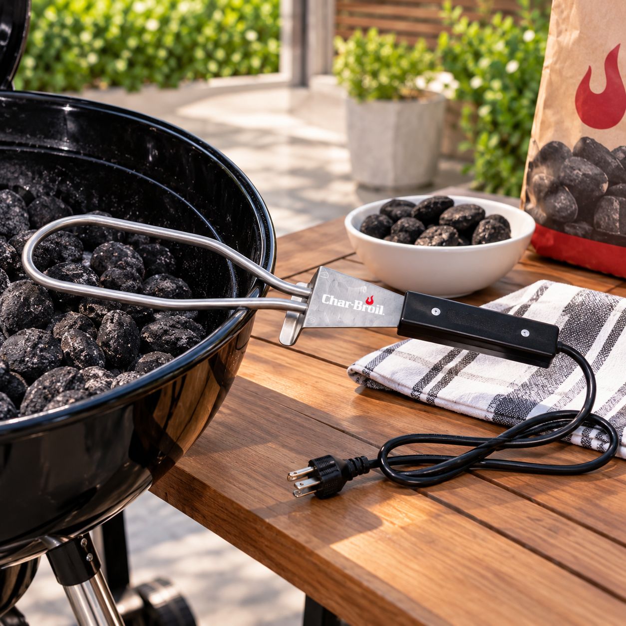 CHAR-BROIL ELECTRIC CHARCOAL STARTER – STAINLESS STEEL WITH BLACK HEAT-RESISTANT HANDLE – MODEL 1258466R06
