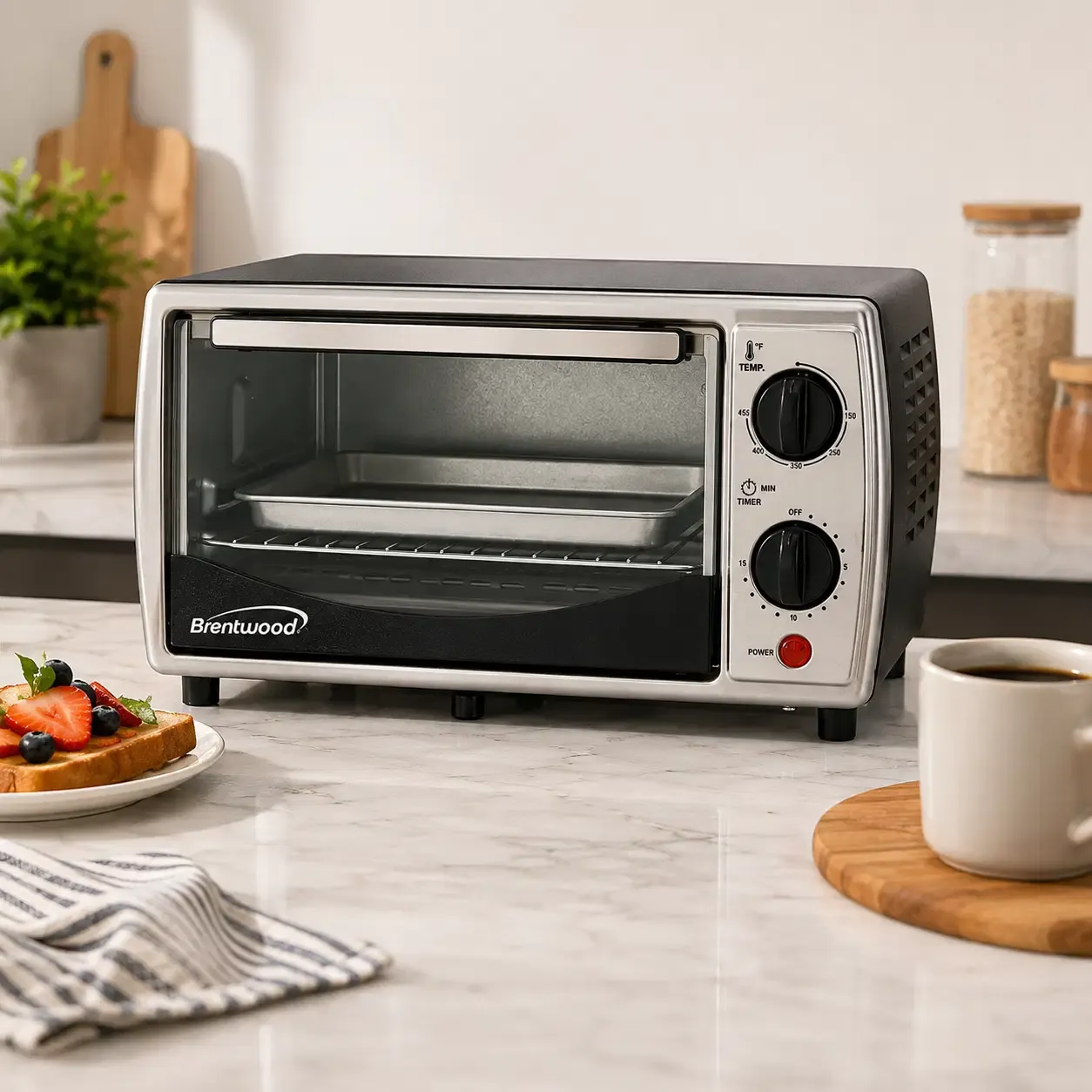 Brentwood Appliances 4-Slice Toaster Oven &amp; Broiler - Stainless Steel, Toast Bake Broil Functions, 700W, Black, Silver (TS-345B)