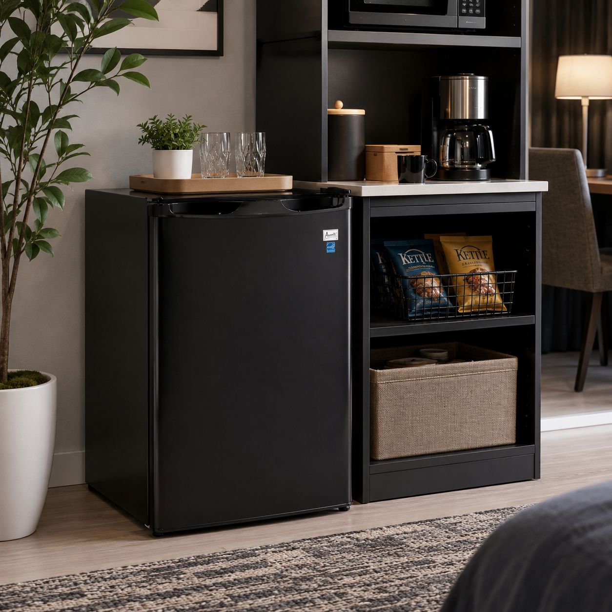 Avanti 19.25" 4.4 CuFt Mini Refrigerator in Black
