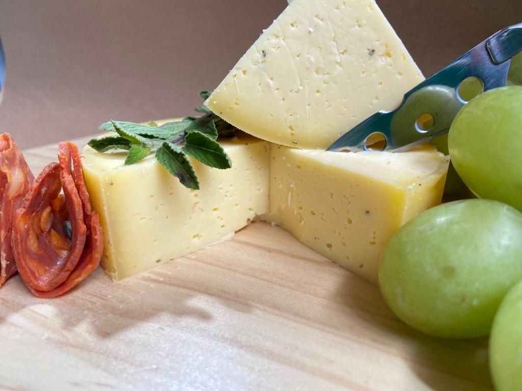 Gouda Oregano