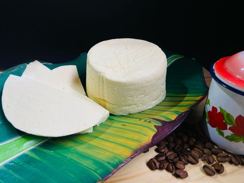 Queso Tierno con Especias