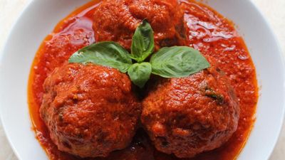 2 Meatballs