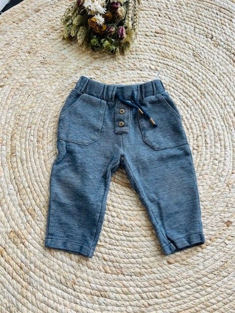 Broek C&A. Maat 80 Broek C&A. Maat 80