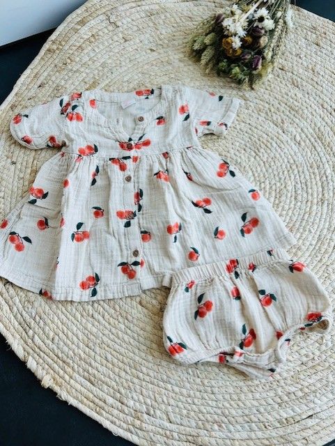 kleedje Hema. Maat 74 kleedje Hema. Maat 74