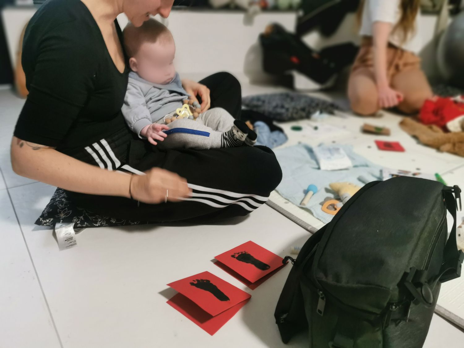 MAMA PAKET