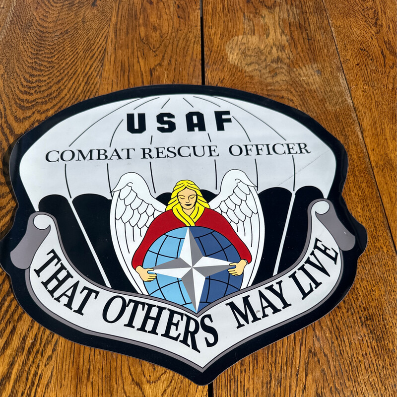 dsp/ Magnet Combat Rescue officer (CRO) Flash 15.25” H x 15.5” W