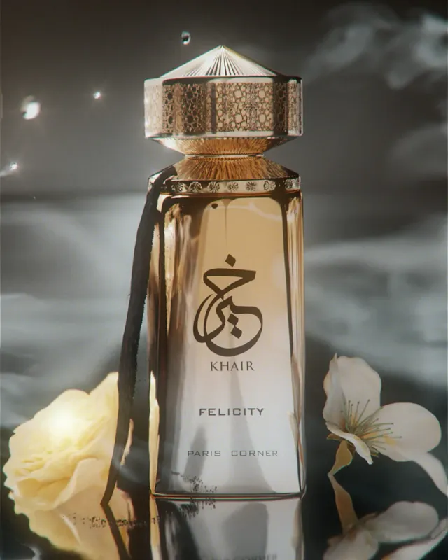 Khair Felicity Paris Corner (The Wedding Silk Santal 36 de Kayali)