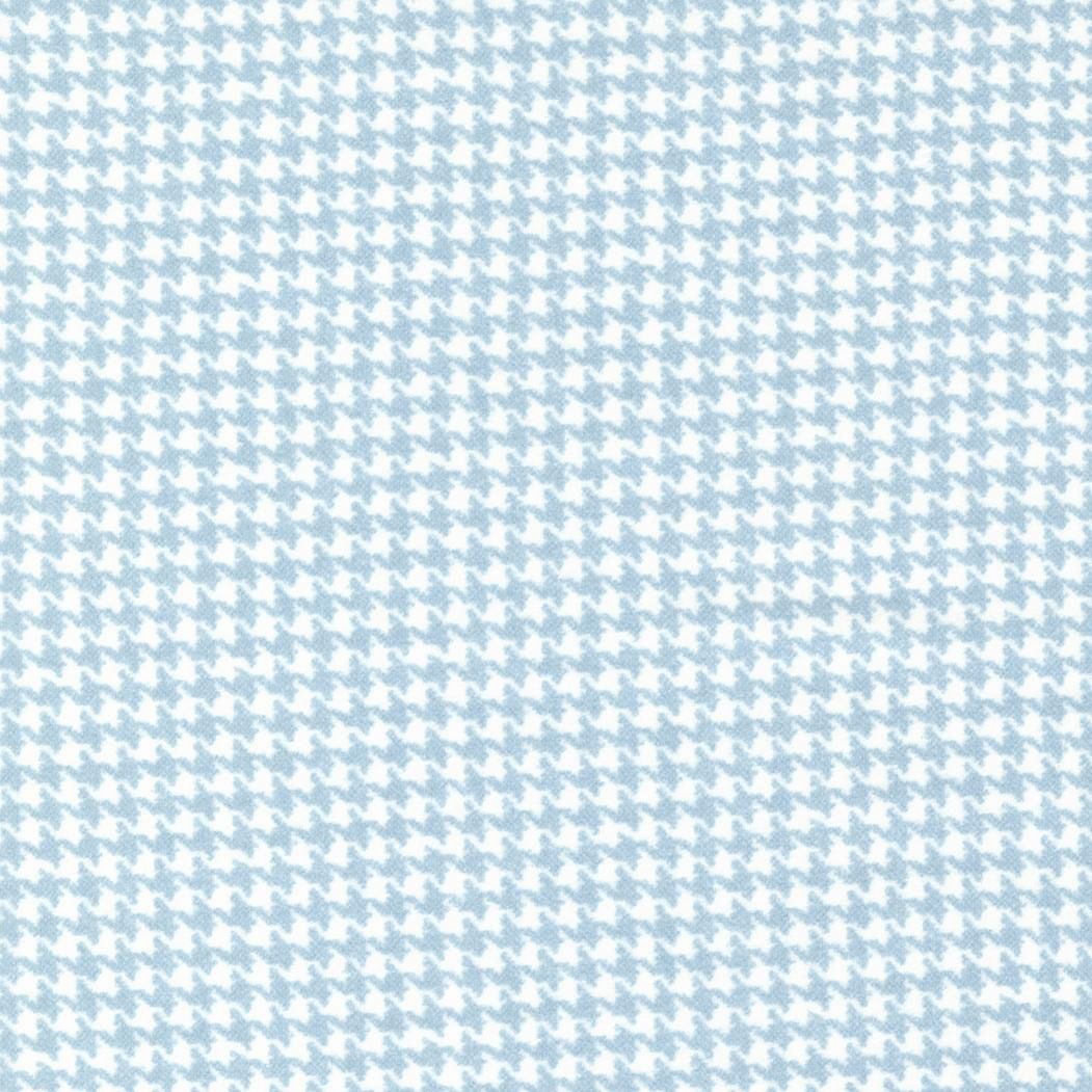 Lakeside Gatherings Flannel Cloud 49226 11F