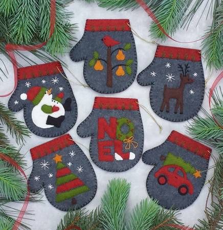 Ornament Kit Charcoal Mittens K0616