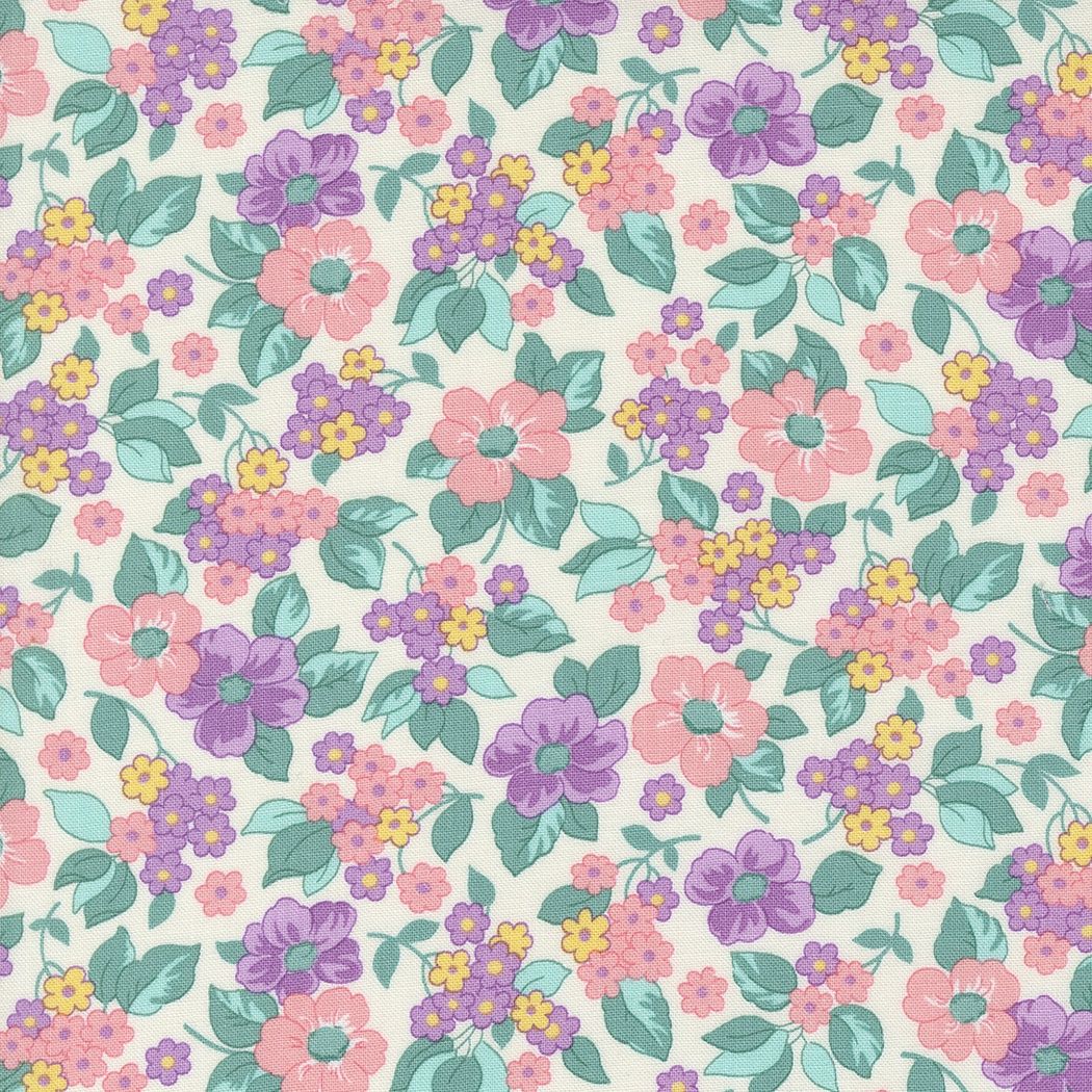 30's Playtime 33750 32 Eggshell Pastel