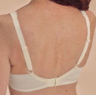 AMOE 45123 FLORIA WF SEAM BRA OFF WH