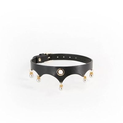 COLLAR HUSTLER TABOO JEZEBEL