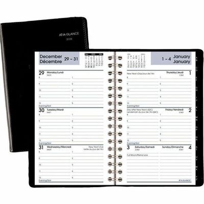 AT-A-GLANCE Weekly Desk Diary 6" x 3-3/4"