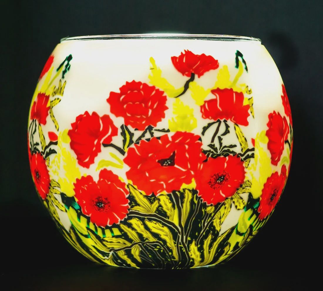 Claymaster Light Globe, Classic Poppies - 3.5" x 4.0"