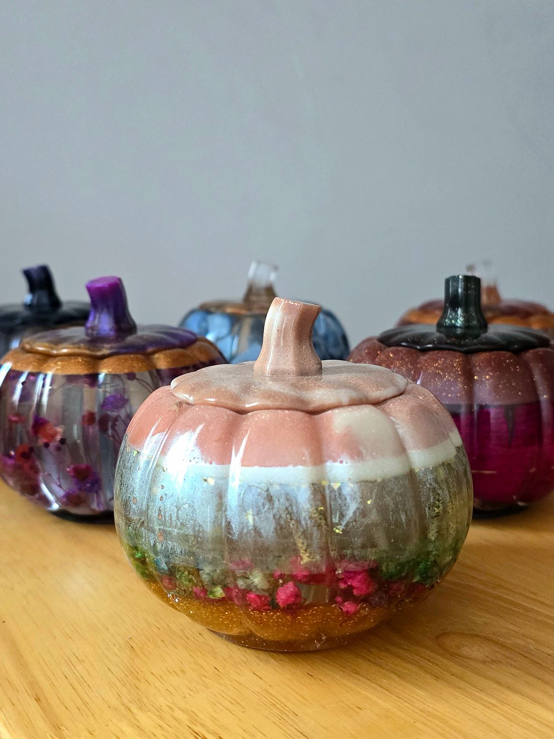 Epoxy resin pumpkin with dried flowers inside