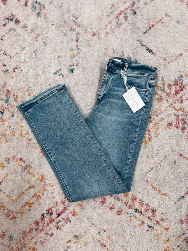 High Rise Straight Jean