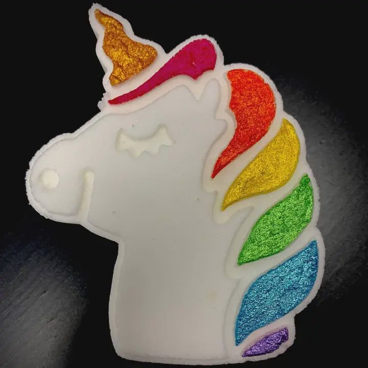 Color Changing Rainbow Unicorn Bath Bomb