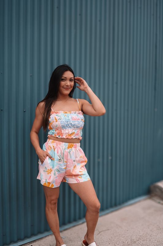 Floral Print Sleeveless Crop Top And Shorts