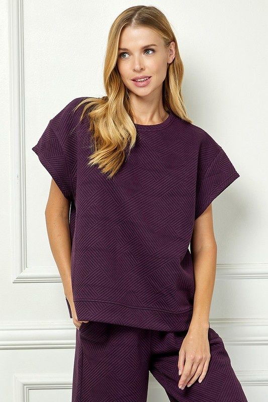Textured Short Sleeve Sweatshirt