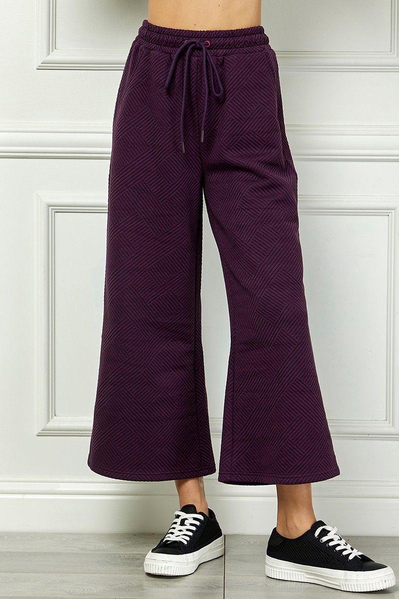 Textured Cropped Wide Pants