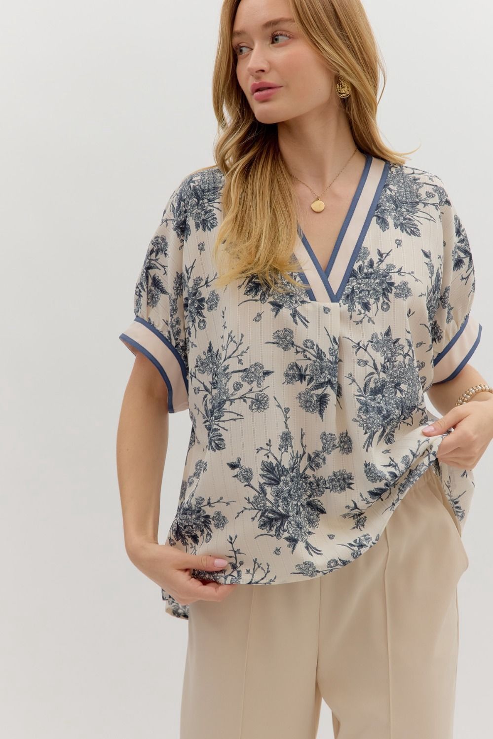 Floral print oversized pullover