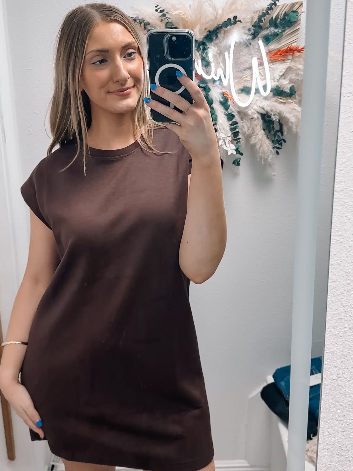 Solid cap sleeve mini