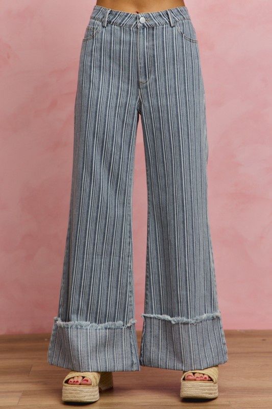 Mid Rise Stripe Wide Leg Jeans With Roll Up Hem