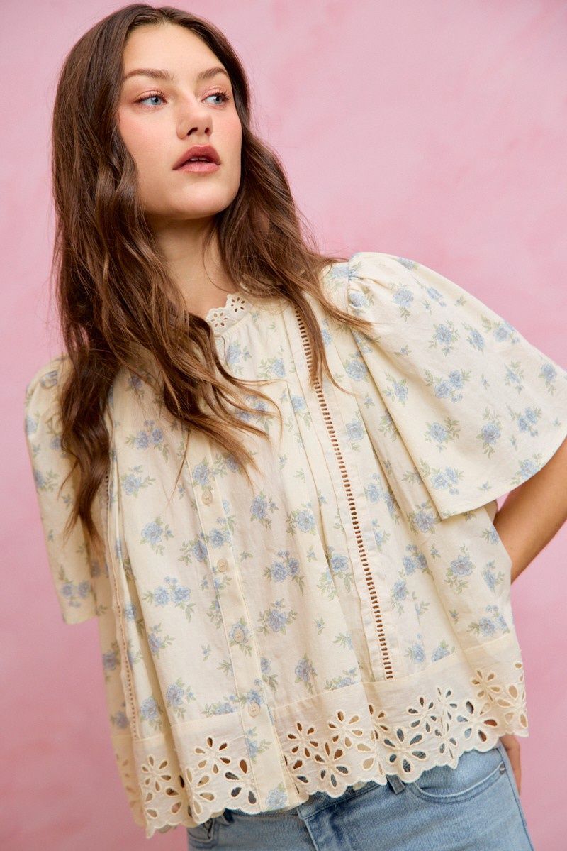 Floral Print Lace Trim Flutter Sleeves Blouse Top