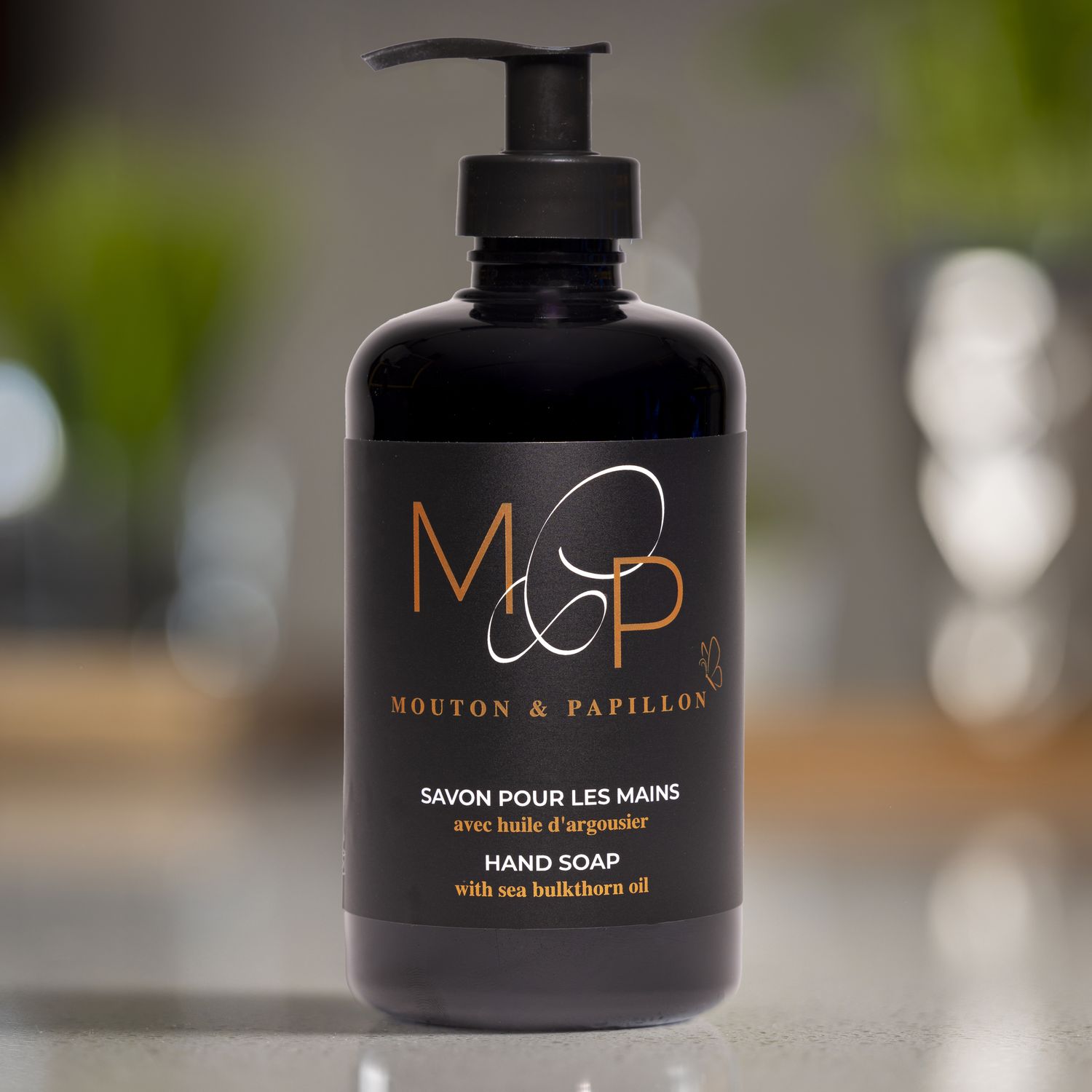 SAVON À MAIN AVEC HUILE D'ARGOUSIER - 355 ML